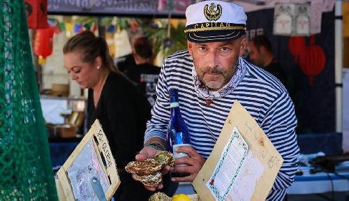 Dobr� j�dlo sv�ta Street food a @ Wine Chot�ov 