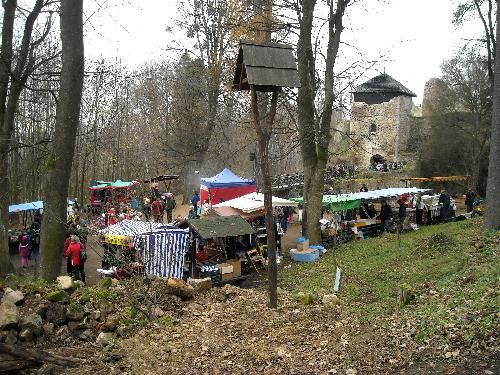 Adventn jarmark na hrad Lukov - www.webtrziste.cz