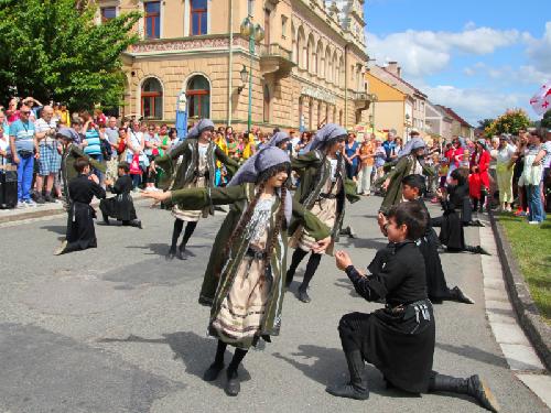 Mezinrodn folklrn festival 2022 - www.webtrziste.cz