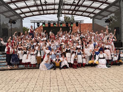 Folklorn� festival - U Zlat� stoky